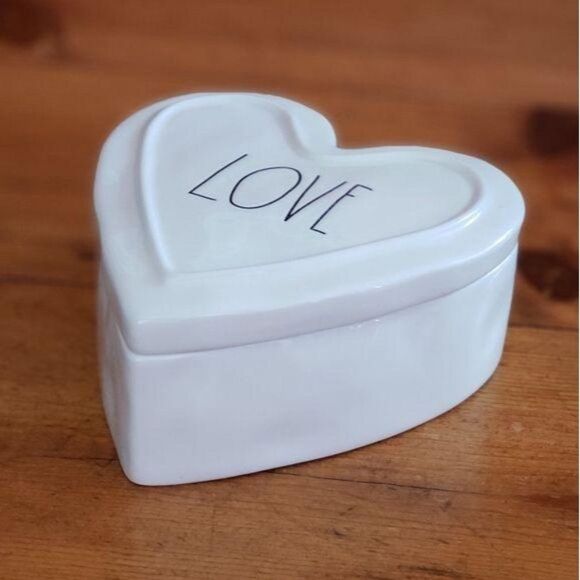 Rae Dunn Artisan Collection "LOVE" Jewelry Box - Picture 1 of 8